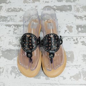 New Dolce Vita Gotie Black Laser Cut Thong Studded Sandals K842